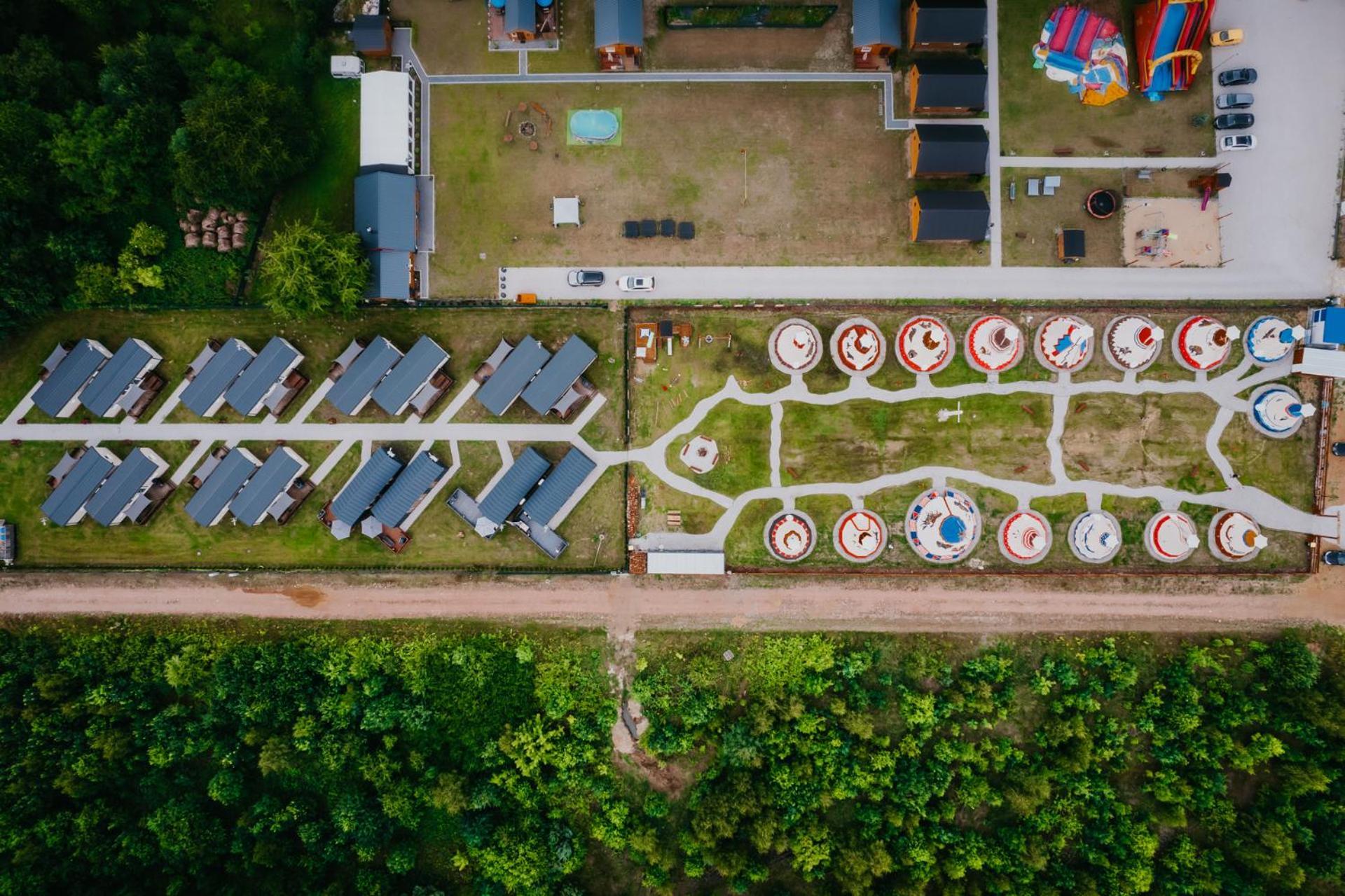 Indiana Camp - 150 M Od Suntago Park Hotell Grabce-Towarzystwo Eksteriør bilde