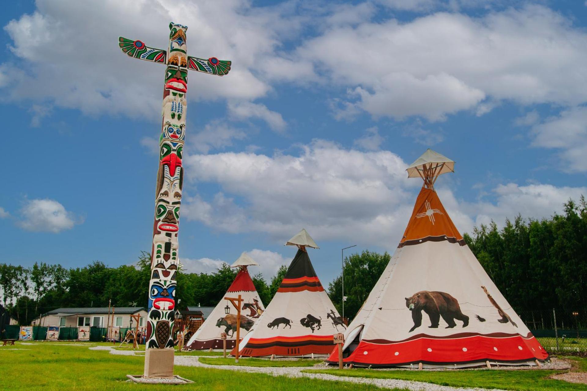 Indiana Camp - 150 M Od Suntago Park Hotell Grabce-Towarzystwo Eksteriør bilde