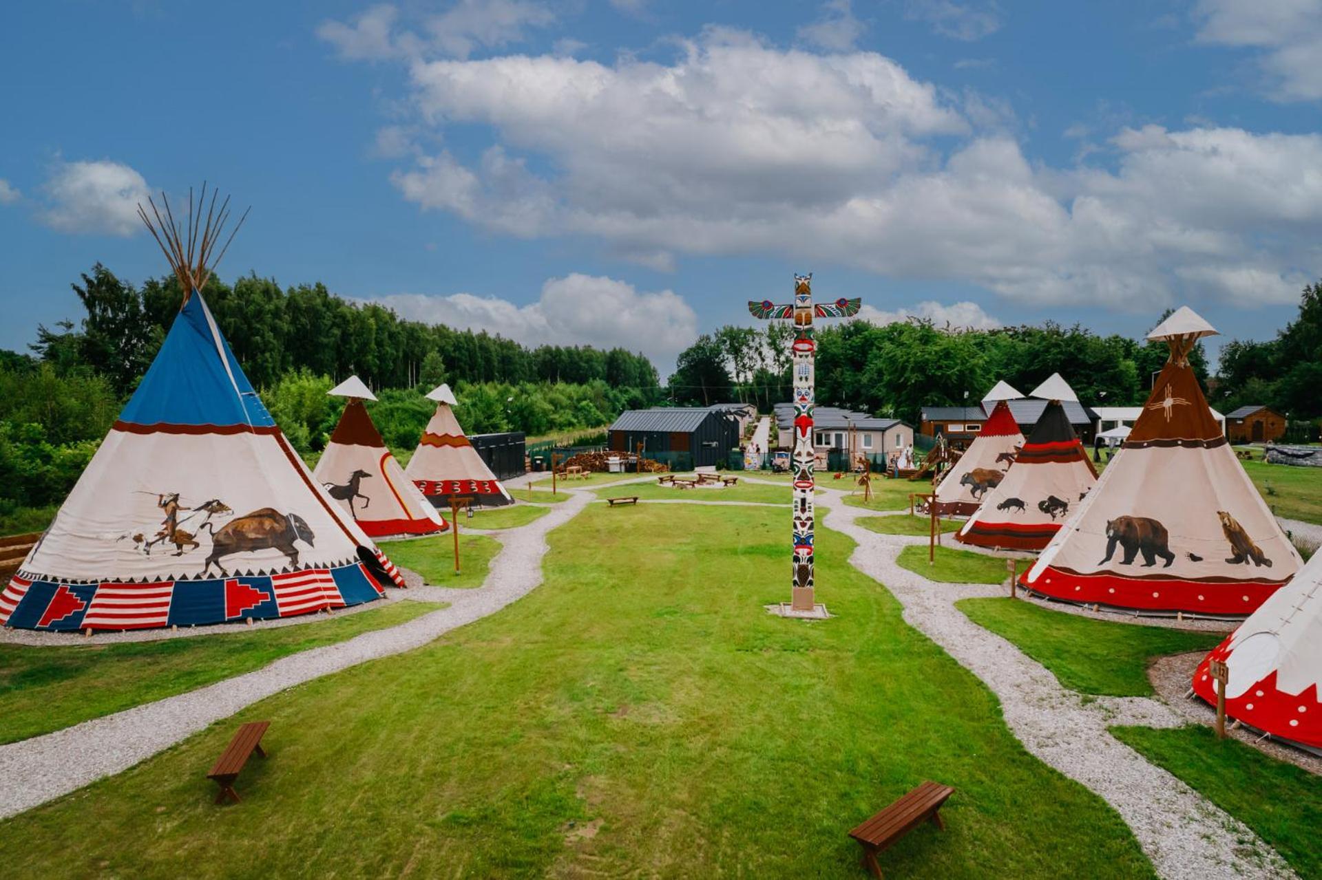 Indiana Camp - 150 M Od Suntago Park Hotell Grabce-Towarzystwo Eksteriør bilde