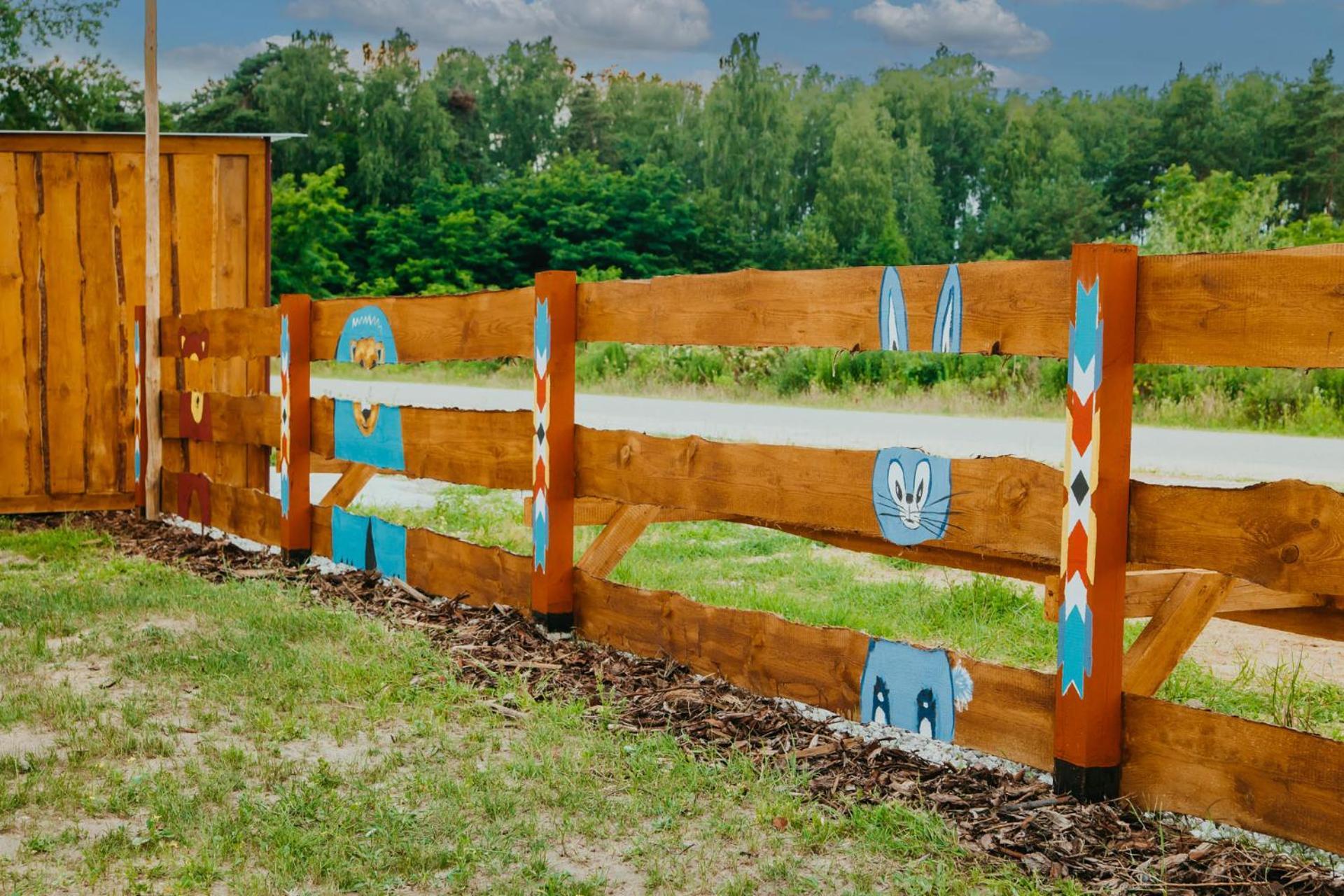 Indiana Camp - 150 M Od Suntago Park Hotell Grabce-Towarzystwo Eksteriør bilde
