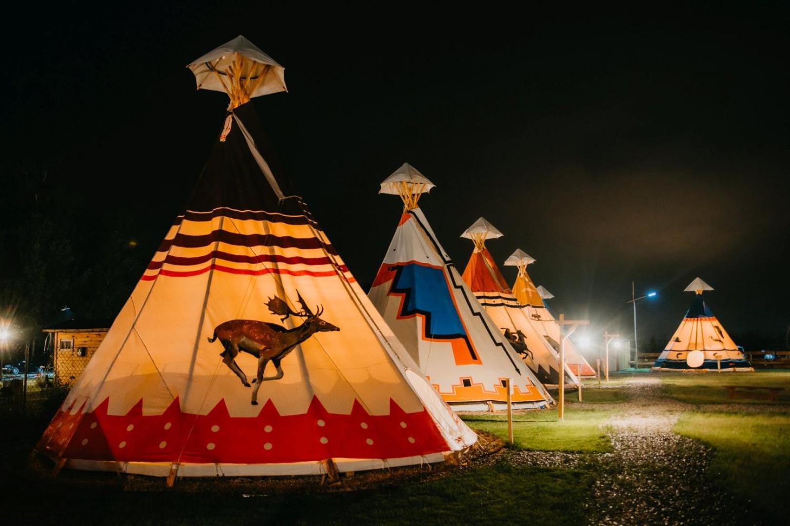 Indiana Camp - 150 M Od Suntago Park Hotell Grabce-Towarzystwo Eksteriør bilde
